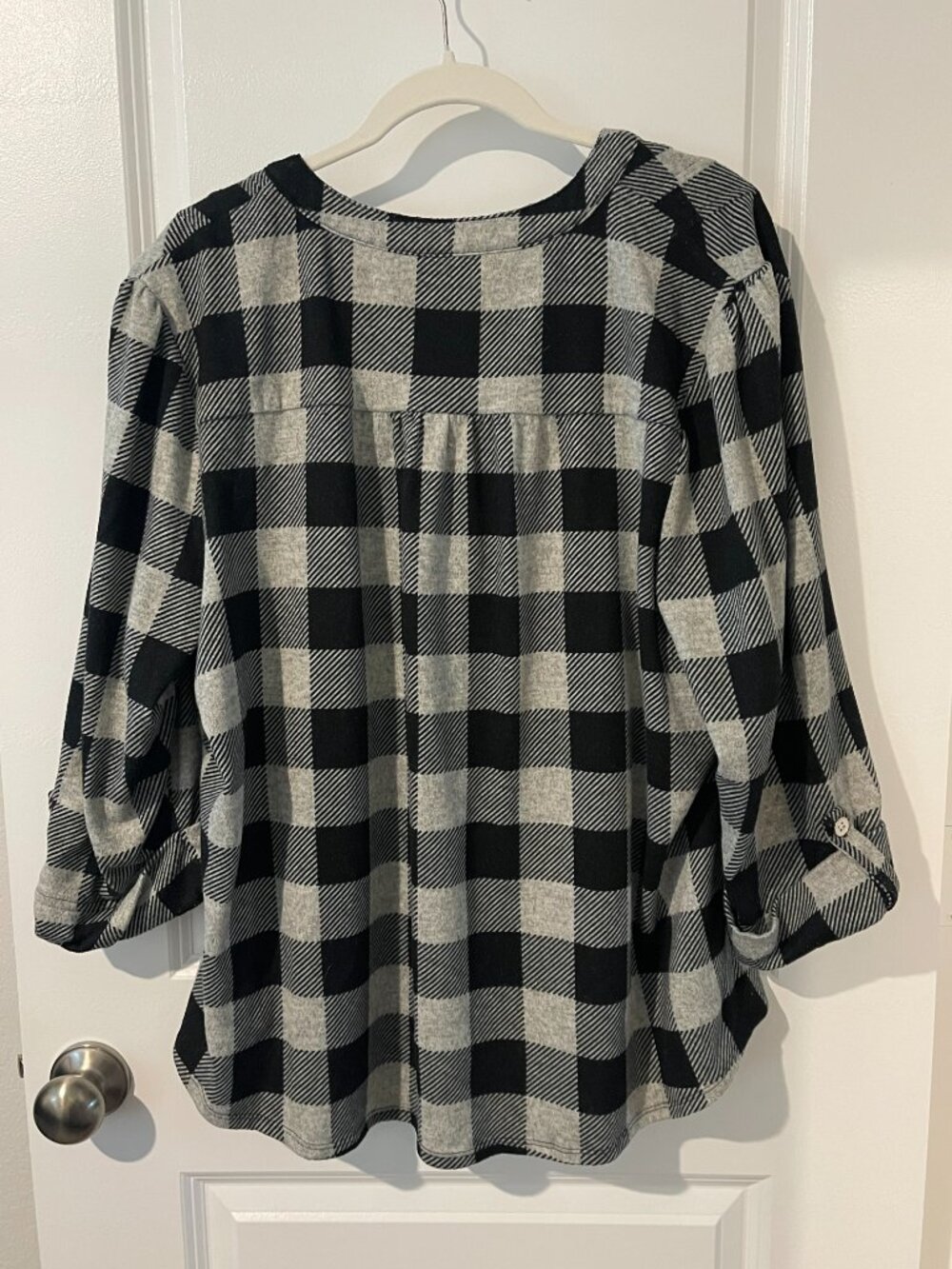 Kim Rodgers Plaid Button Down Flannel Shirt - Picture 2 of 4